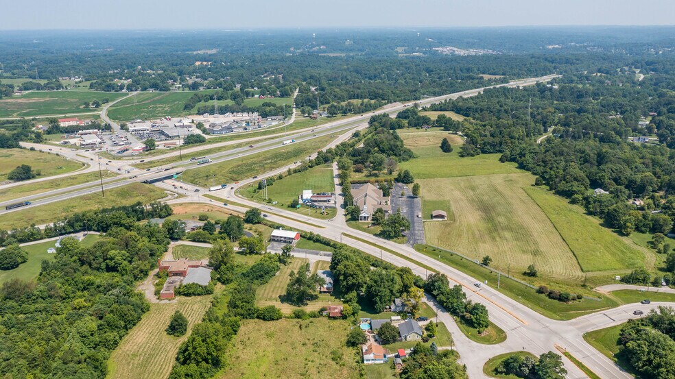 4912 Old Georgetown Rd, Georgetown, IN à vendre - Photo de l’immeuble – Image 2 sur 17