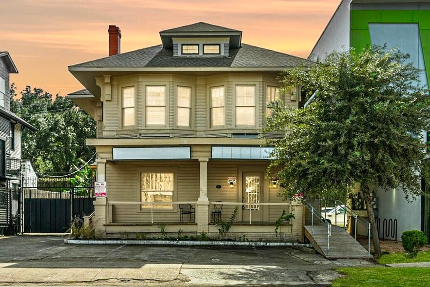239 Westheimer Rd, Houston, TX à vendre - Photo de l’immeuble – Image 1 sur 68