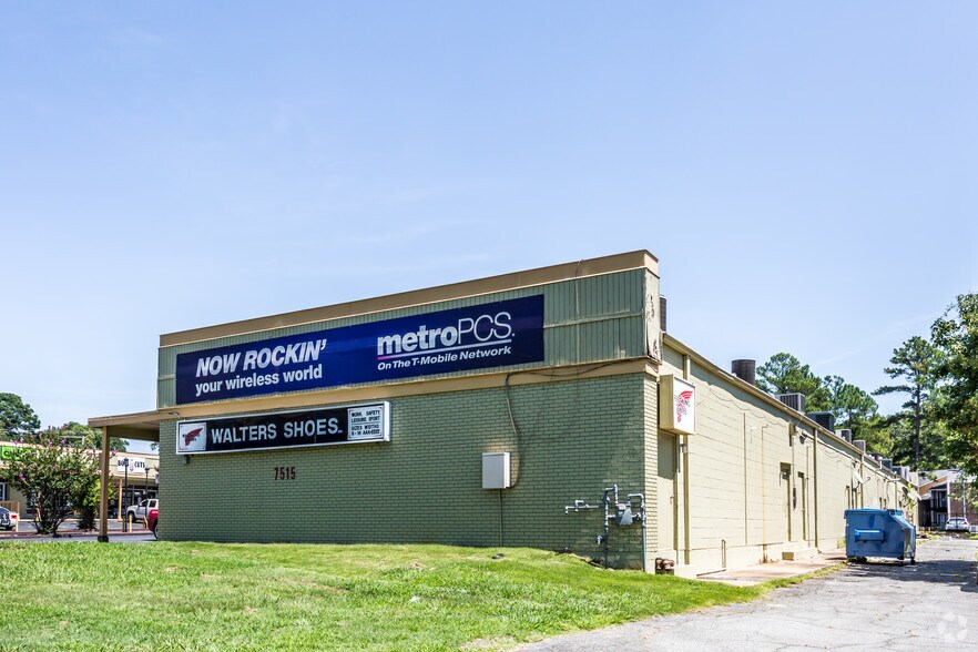 7515 Geyer Springs Rd, Little Rock, AR à louer - Photo de l’immeuble – Image 2 sur 10