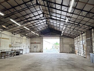 Plus de détails pour 4650 Buckley Rd, Liverpool, NY - Industriel/Logistique à louer