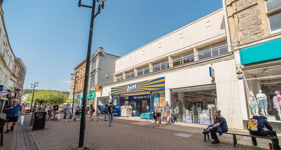 66-68 High St, Weston Super Mare à vendre - Photo de l’immeuble – Image 2 sur 3