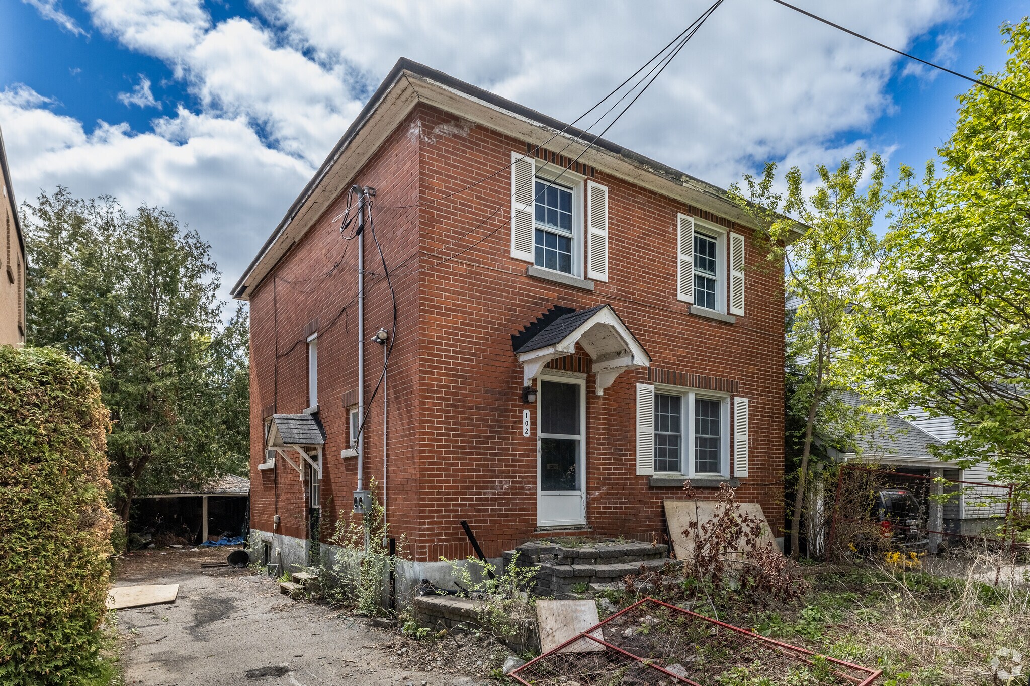 102 Putman Av, Ottawa, ON à vendre Photo principale– Image 1 sur 3