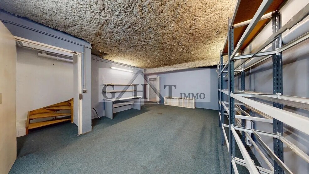 Bureau dans Le Raincy à louer - Photo de l’immeuble – Image 3 sur 6