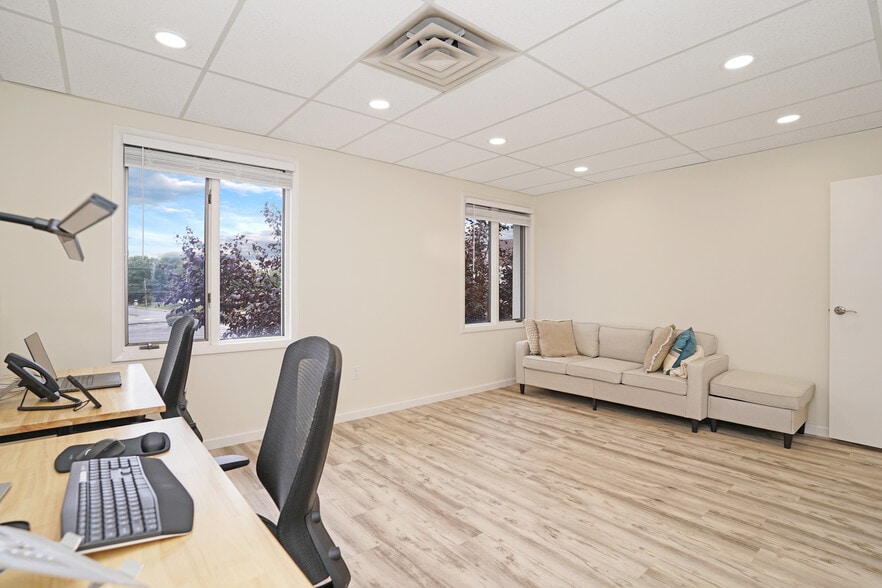 8304 Old Courthouse Rd, Vienna, VA à vendre - Photo intérieure – Image 3 sur 15