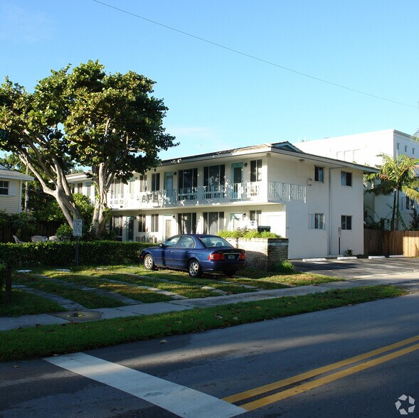 3912 NE 22nd Ave, Fort Lauderdale, FL à vendre - Photo de l’immeuble – Image 3 sur 5