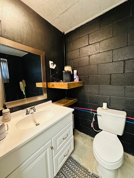 2122 Walker Tanner Rd, Union City, TN à vendre - Photo intérieure – Image 2 sur 10