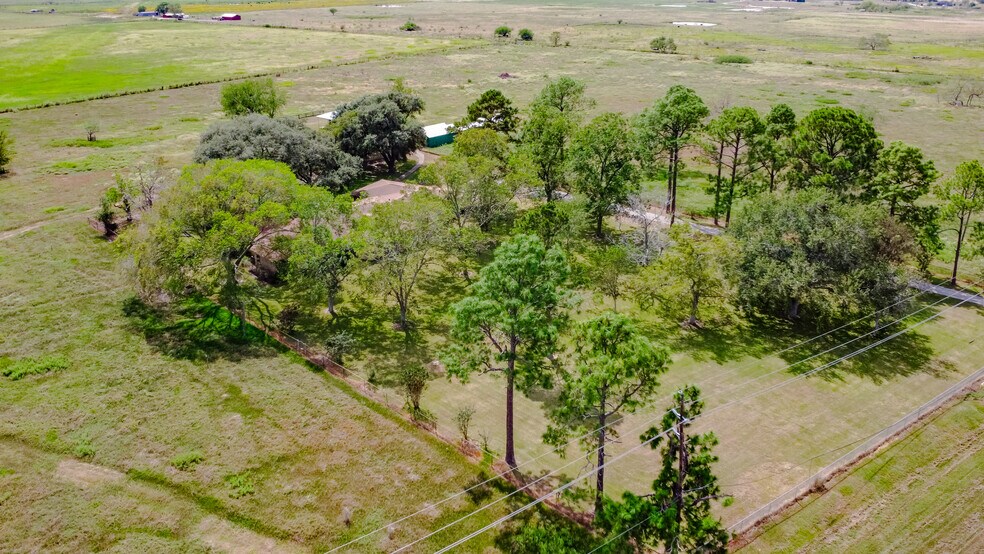 11503 Highway 36, Wallis, TX à vendre - Aérien – Image 3 sur 13