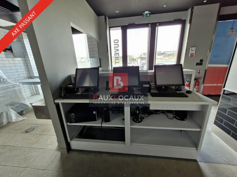 Local commercial dans Martigues à vendre - Photo intérieure – Image 2 sur 22