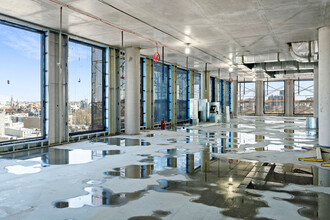 1 Wythe Ave, Brooklyn, NY à louer Photo intérieure– Image 1 sur 7