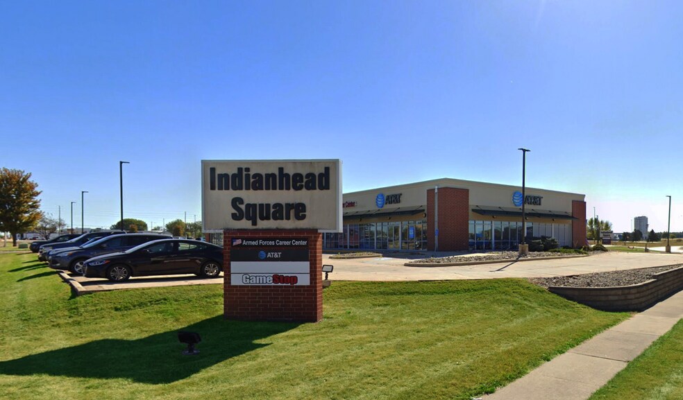 402-556 Indian Head Dr, Mason City, IA à louer - Photo de l’immeuble – Image 2 sur 7