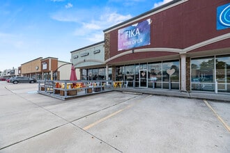 11703-11711 Spring Cypress Rd, Tomball, TX à louer Photo de l’immeuble– Image 2 sur 14