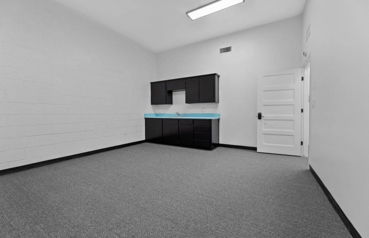 2008 W Dorothea Ave, Visalia, CA à louer Photo intérieure– Image 1 sur 2