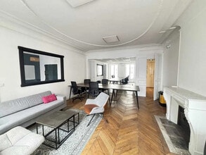 Local commercial dans Paris à louer Photo intérieure– Image 2 sur 7