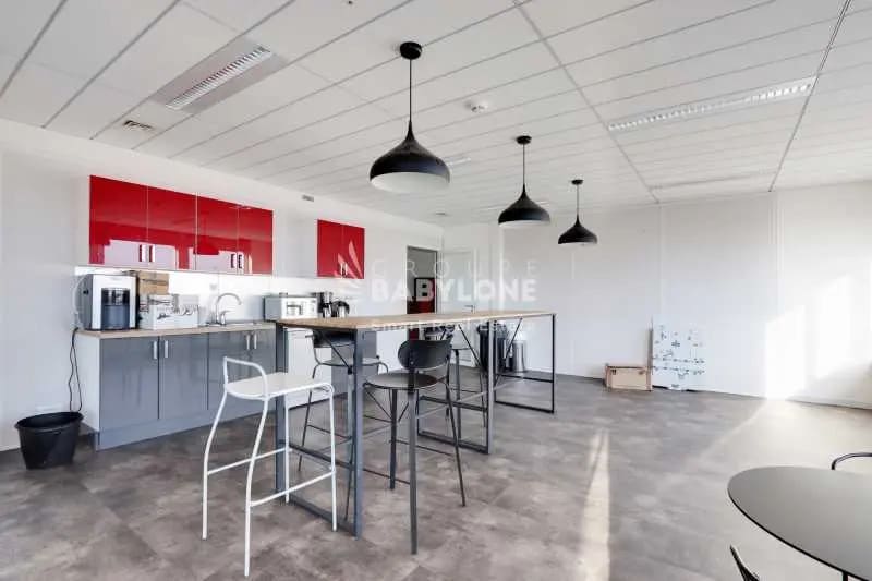 20 Ter Rue De Bezons, Courbevoie à louer - Photo intérieure – Image 3 sur 18