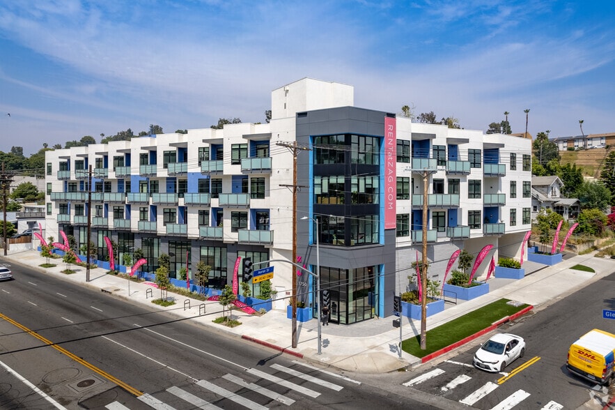 1750 N Glendale Blvd, Los Angeles, CA à vendre - Photo principale – Image 1 sur 9