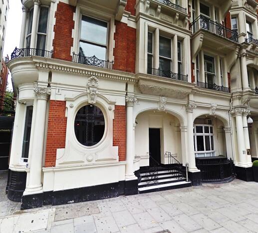 116A Knightsbridge, Londres à louer - Photo de l’immeuble – Image 2 sur 2