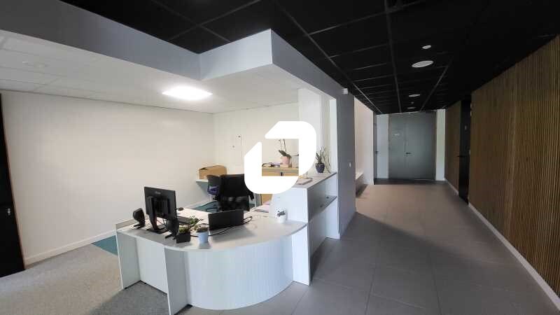 Bureau dans Pessac à louer Photo intérieure– Image 1 sur 16