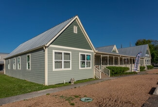 Plus de détails pour 419 Gentry St, Spring, TX - Bureau/Local commercial, Local commercial à louer