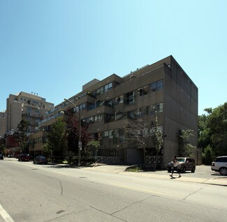 Plus de détails pour 111 Merton St, Toronto, ON - Logement à vendre