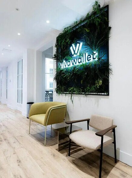 Bureau dans Paris à louer - Hall d’entrée – Image 2 sur 19