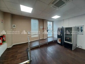 6 Rue Leon Gozlan, Marseille à louer Photo intérieure– Image 2 sur 9