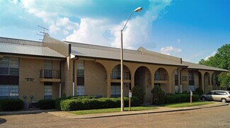 Plus de détails pour 3150 Robinson Rd, Jackson, MS - Logement à vendre