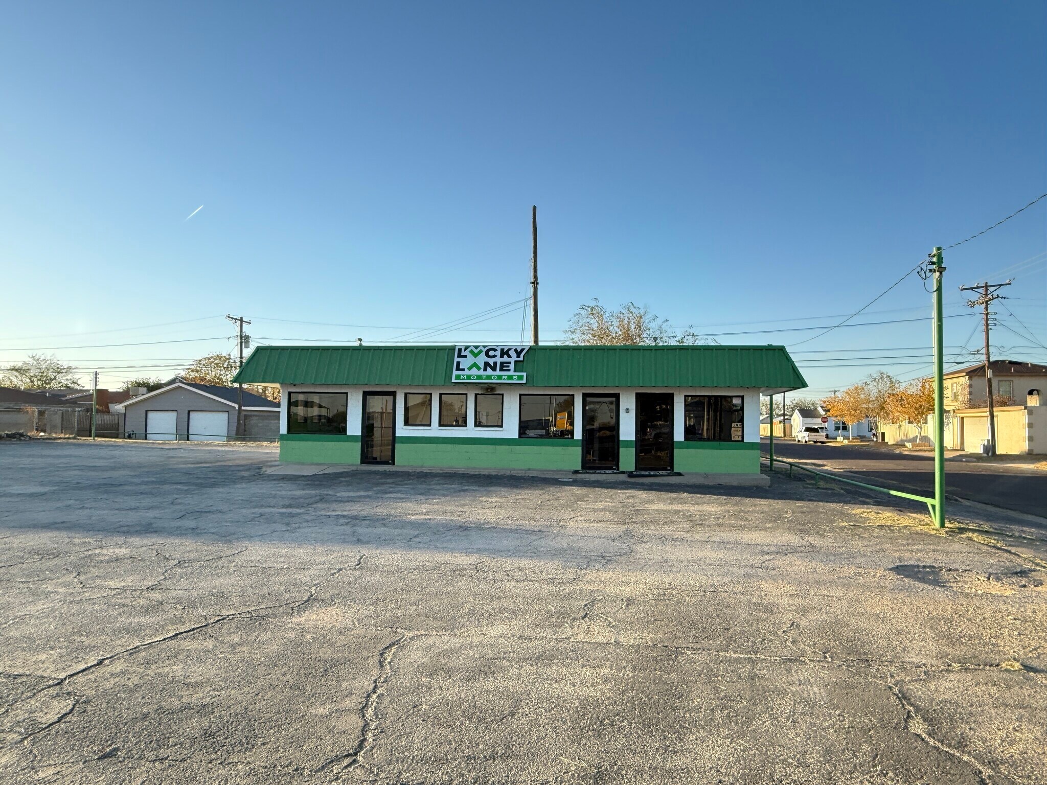 2800 W Wall St, Midland, TX à vendre Photo de l’immeuble– Image 1 sur 28