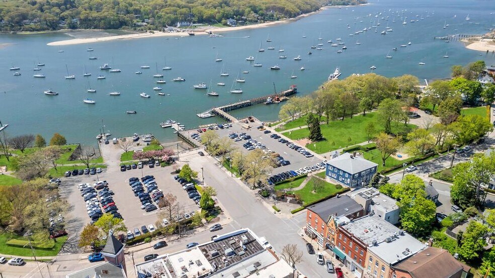 39 Main St, Northport, NY à louer - Aérien – Image 2 sur 33