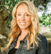 Darcie Stratton