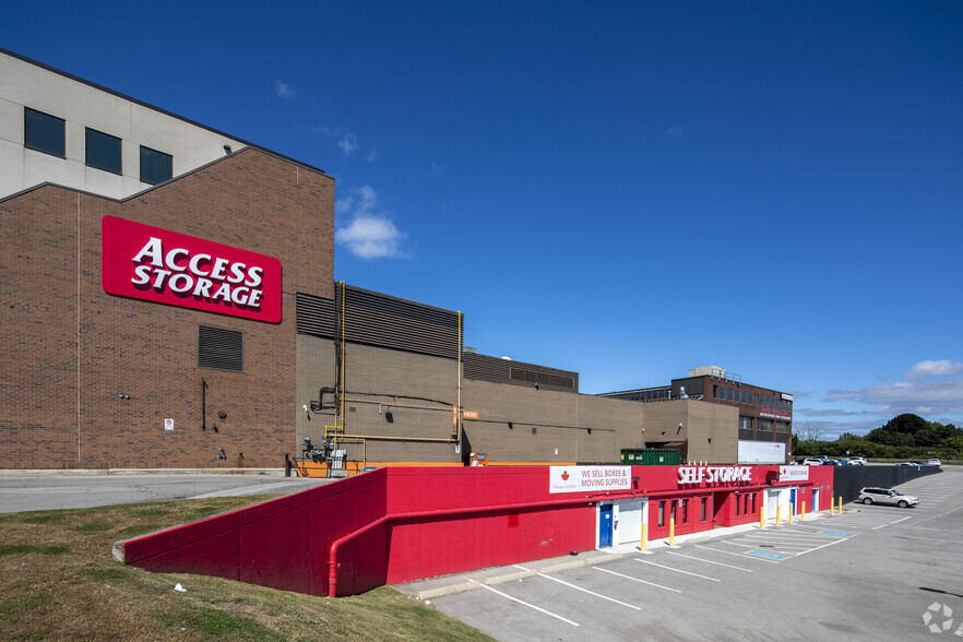 1603-1615 Dundas St E, Whitby, ON à louer - Photo de l’immeuble – Image 3 sur 10