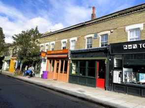 18 Devonshire Rd, Londres à louer Photo de l’immeuble– Image 1 sur 3