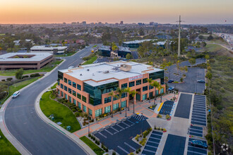 6256 Greenwich Dr, San Diego, CA - VUE AÉRIENNE  vue de carte - Image1