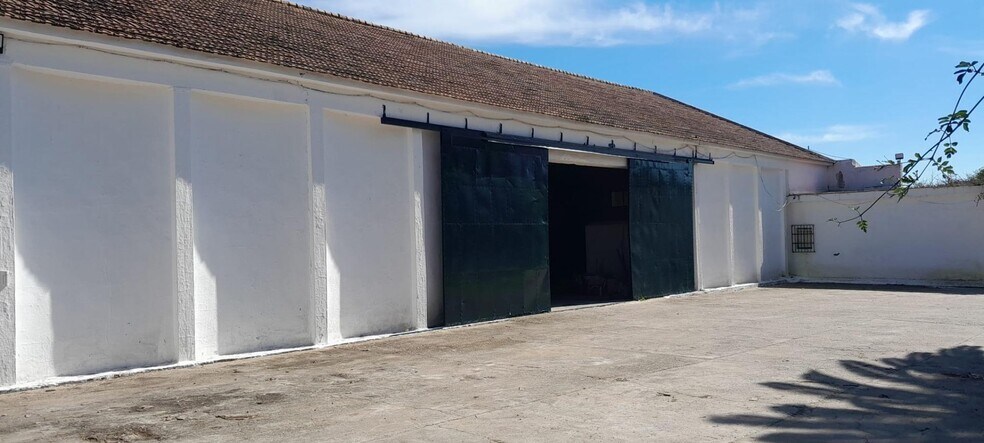 Industriel/Logistique dans Córdoba à vendre - Photo de l’immeuble – Image 3 sur 50