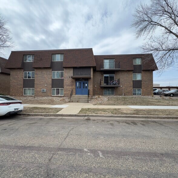 3509-3601 S Willow Ave, Sioux Falls, SD à vendre - Photo de l’immeuble – Image 2 sur 3