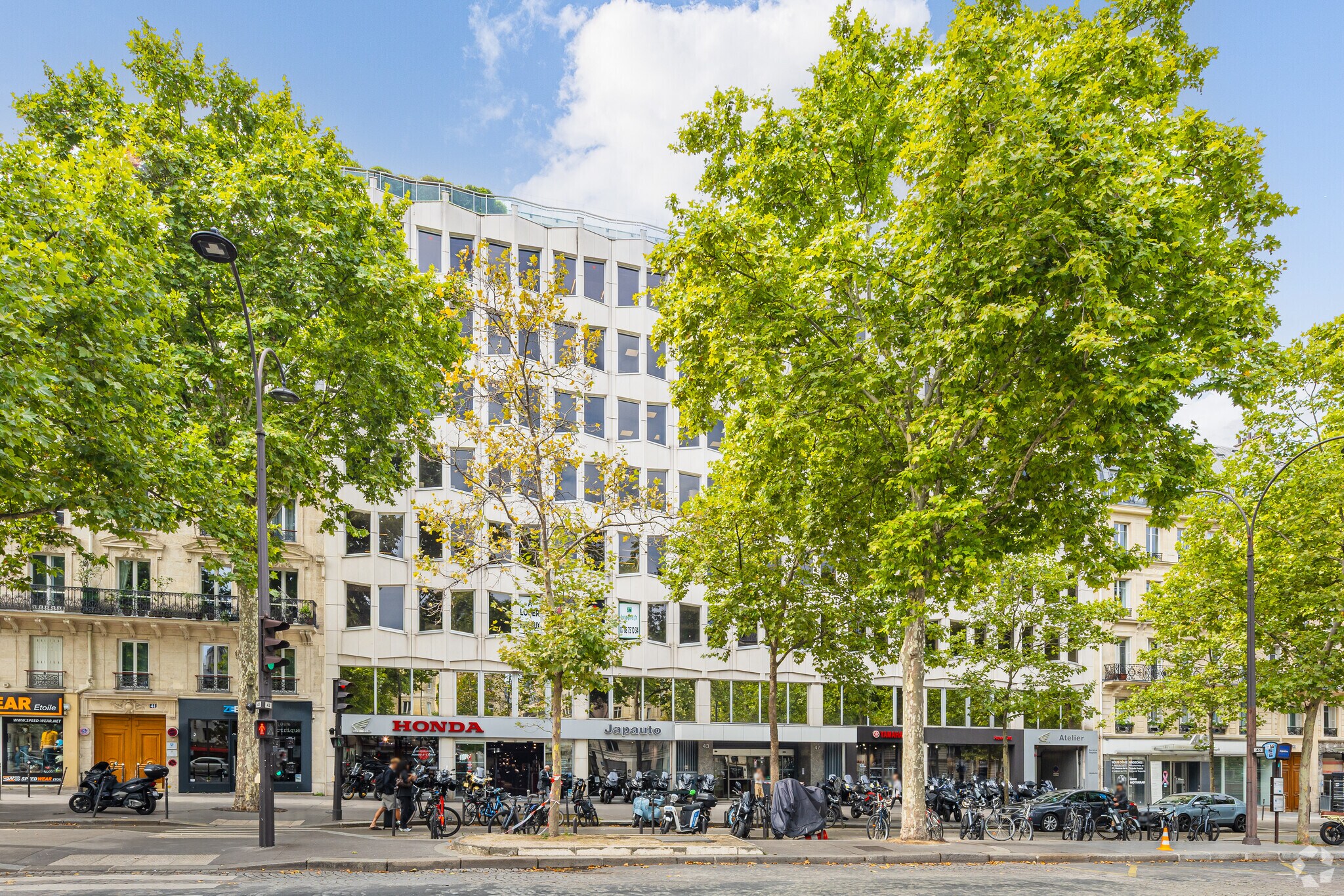 43-47 Avenue De La Grande Armée, Paris à louer Photo de l’immeuble– Image 1 sur 8