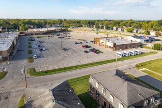 3411-3441 Breckenridge Ln, Louisville, KY - VUE AÉRIENNE  vue de carte - Image1