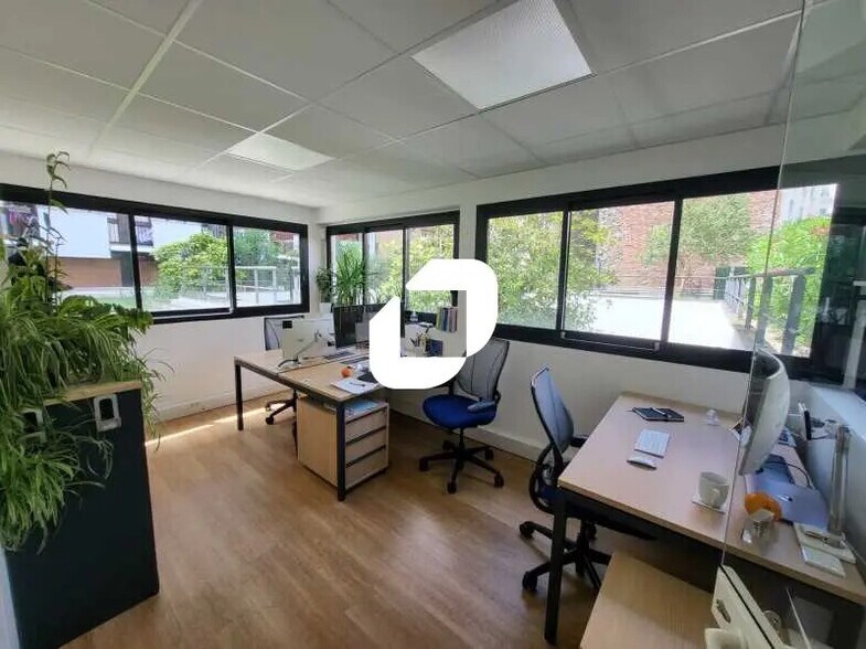 Bureau dans Paris à louer - Photo de l’immeuble – Image 2 sur 8