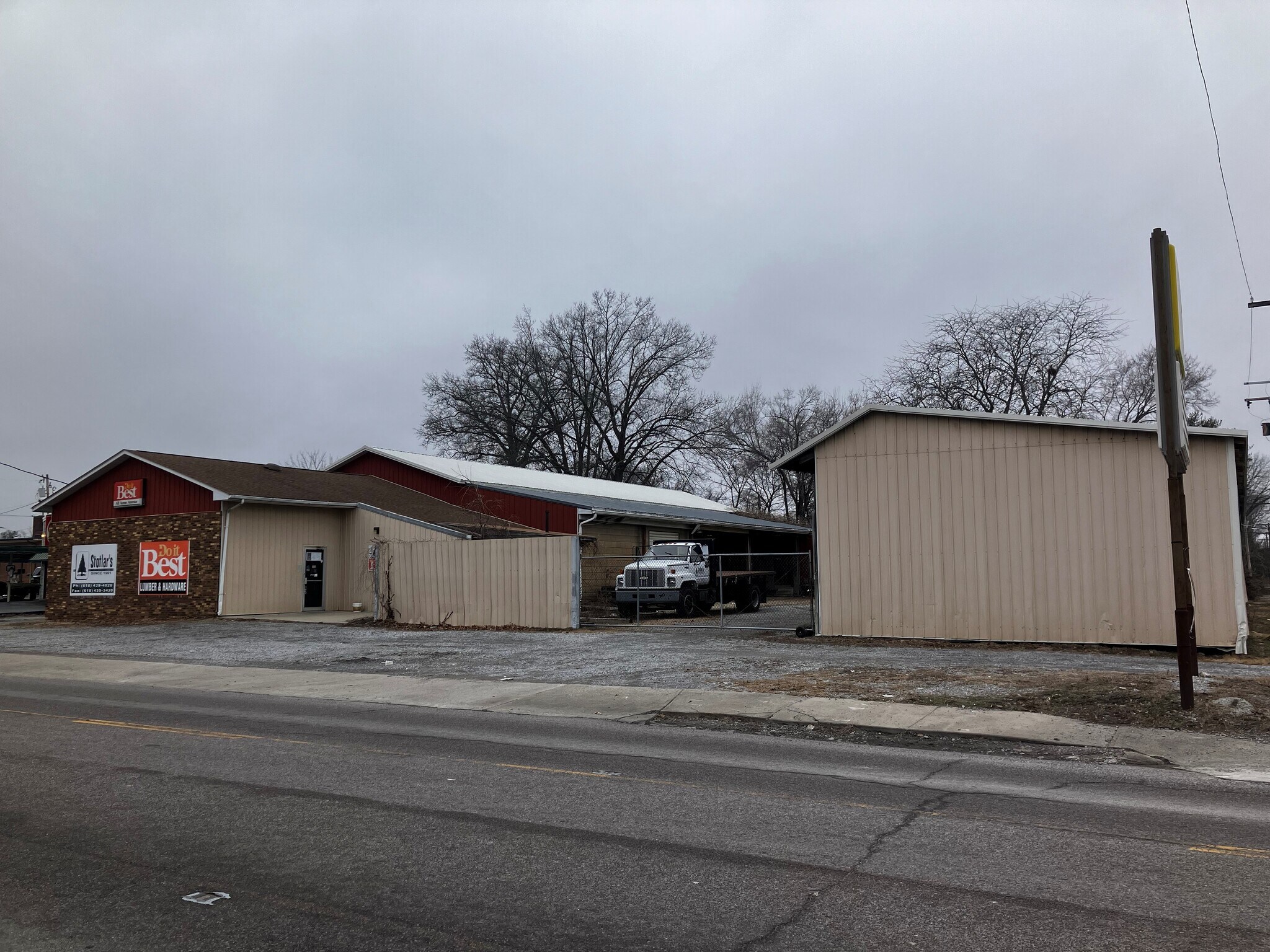 221 N Main St, Benton, IL à vendre Photo principale– Image 1 sur 25