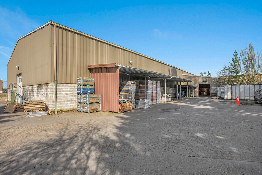 19939 SW Cipole Rd, Sherwood, OR à vendre - Photo de l’immeuble – Image 2 sur 2