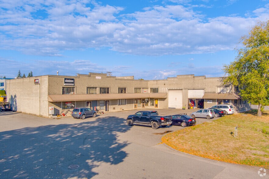 19295 Enterprise Way, Surrey, BC à louer - Photo principale – Image 1 sur 6