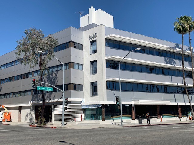 8665 Wilshire Blvd, Beverly Hills, CA à louer - Photo de l’immeuble – Image 1 sur 4