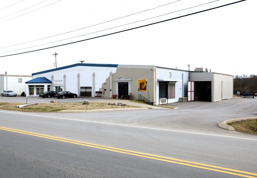 7121 Cockrill Bend Blvd, Nashville, TN à vendre - Photo de l’immeuble – Image 2 sur 50