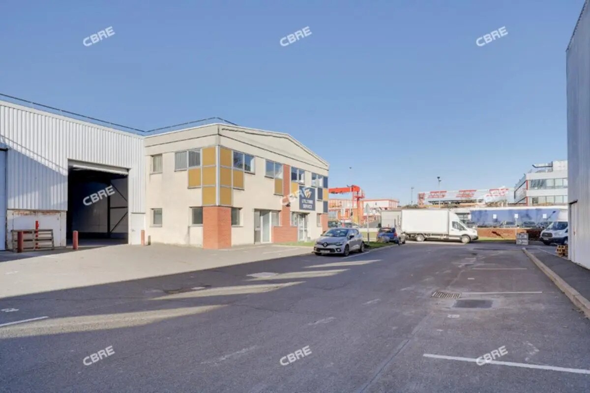 Bureau dans Chilly-Mazarin à louer Photo de l’immeuble– Image 1 sur 12