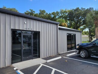 Plus de détails pour 1861 N Nova Rd, Daytona Beach, FL - Local commercial à louer