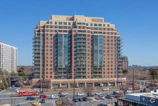 Plus de détails pour 11751-11771 Rockville Pike, North Bethesda, MD - Local commercial à vendre