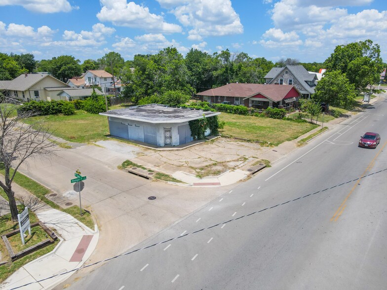 2628 Hemphill St, Fort Worth, TX à vendre - Photo de l’immeuble – Image 1 sur 3