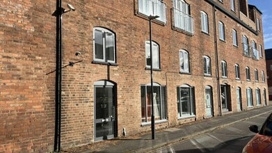 Wharf St, Warwick à louer Photo de l’immeuble– Image 2 sur 6