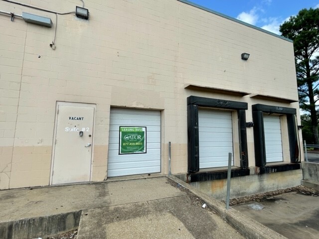 6990-7020 Shelby Dr, Memphis, TN à louer Photo de l’immeuble– Image 1 sur 4
