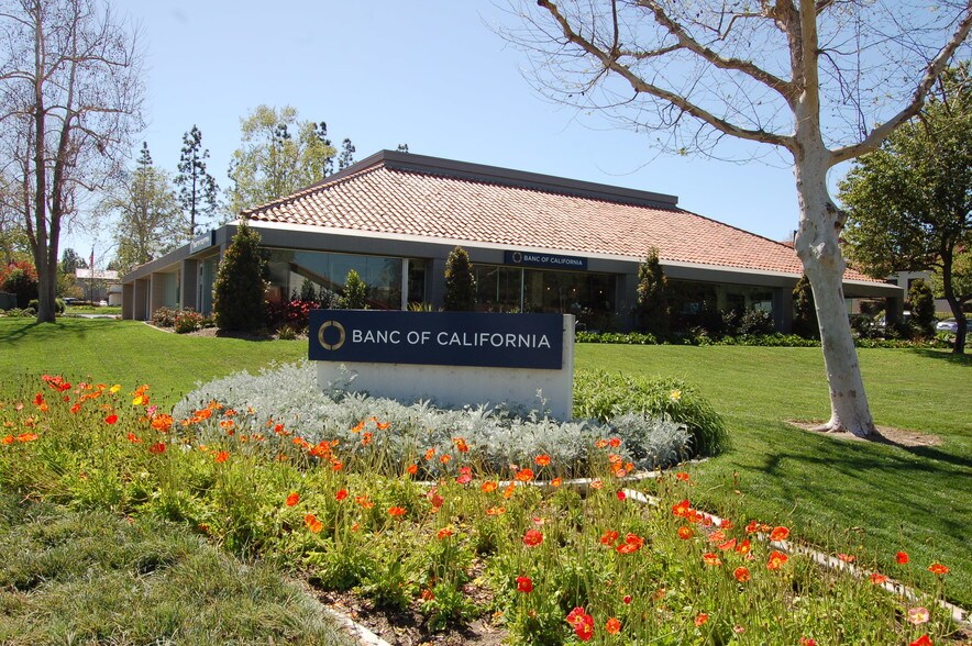 16840 Bernardo Center Dr, San Diego, CA à louer - Photo de l’immeuble – Image 2 sur 4