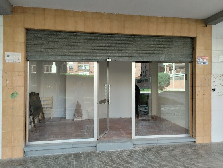 Calle de Joaquín Velasco Martín, 114, Valladolid, Valladolid à vendre - Photo de l’immeuble – Image 1 sur 12